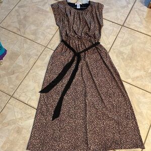 Y womens StitchBTween sleeveless stretch regular size dress M